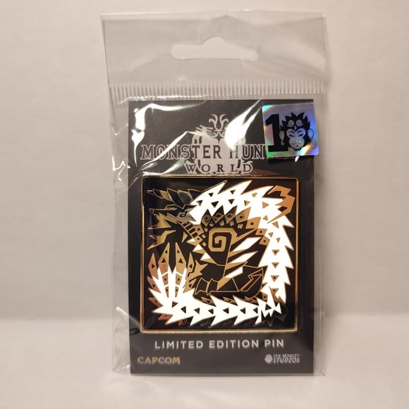 Zinogre Monster Hunter World Official Collectible Enamel Pin - Picture 3 of 3